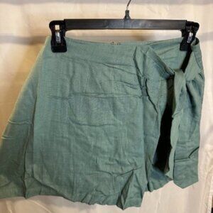 Pink Lily Green Linen-Blend Skort – Size L